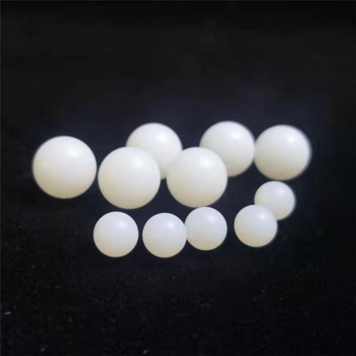 Nylon Ball (3)